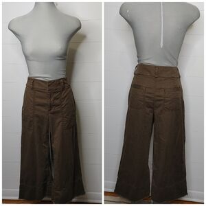 LOFT Khaki Wide Leg Cropped Pants Size 4